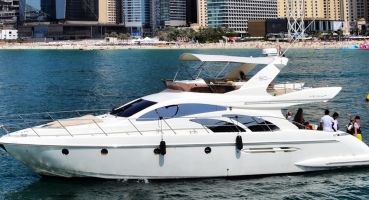 Аренда яхты «Azimut 50» в г. Дубай (на 12 персон)