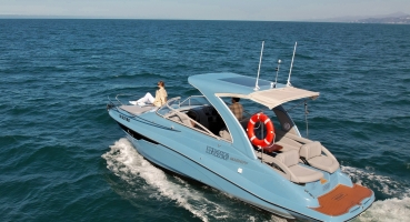 Аренда катера «BlueBoat» в г. Сочи (на 9 персон)