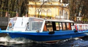 Аренда катера «Мойка» в г. Санкт-Петербург (на 21 персон)